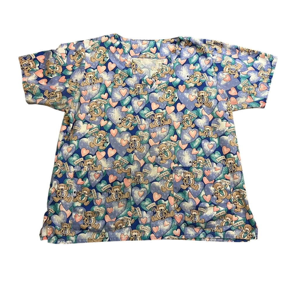 Landau Bear Hugs Hearts V-Neck Scrub Top Blue Pink Short Sleeve‎ Workwear Nusing